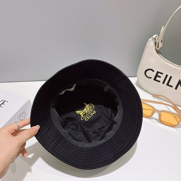 Celine hat